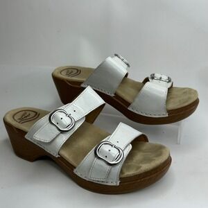 Dansko White Patent Leather Double Buckle Wedge Slide Sandals size 8.5 (39)